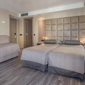 Otel Suizo ***